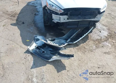 2016 Ford Focus S из США, поврежденный, VIN 1FADP3E2XGL242513